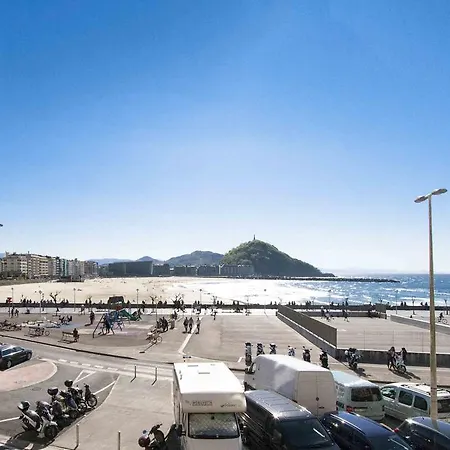 The Collection | Zurriola Beach 아파트 산세바스티안